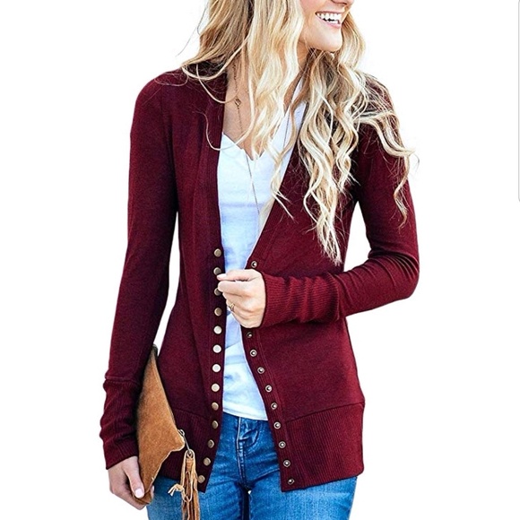 Sweaters - 🍉 Burgandy Cardigan With Gold Buttons Large